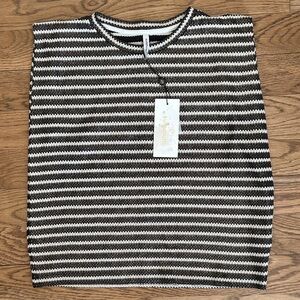 SUMMUM Sleeveless Knit Top – Cream/Black w Gold Detail – Size M – NWT